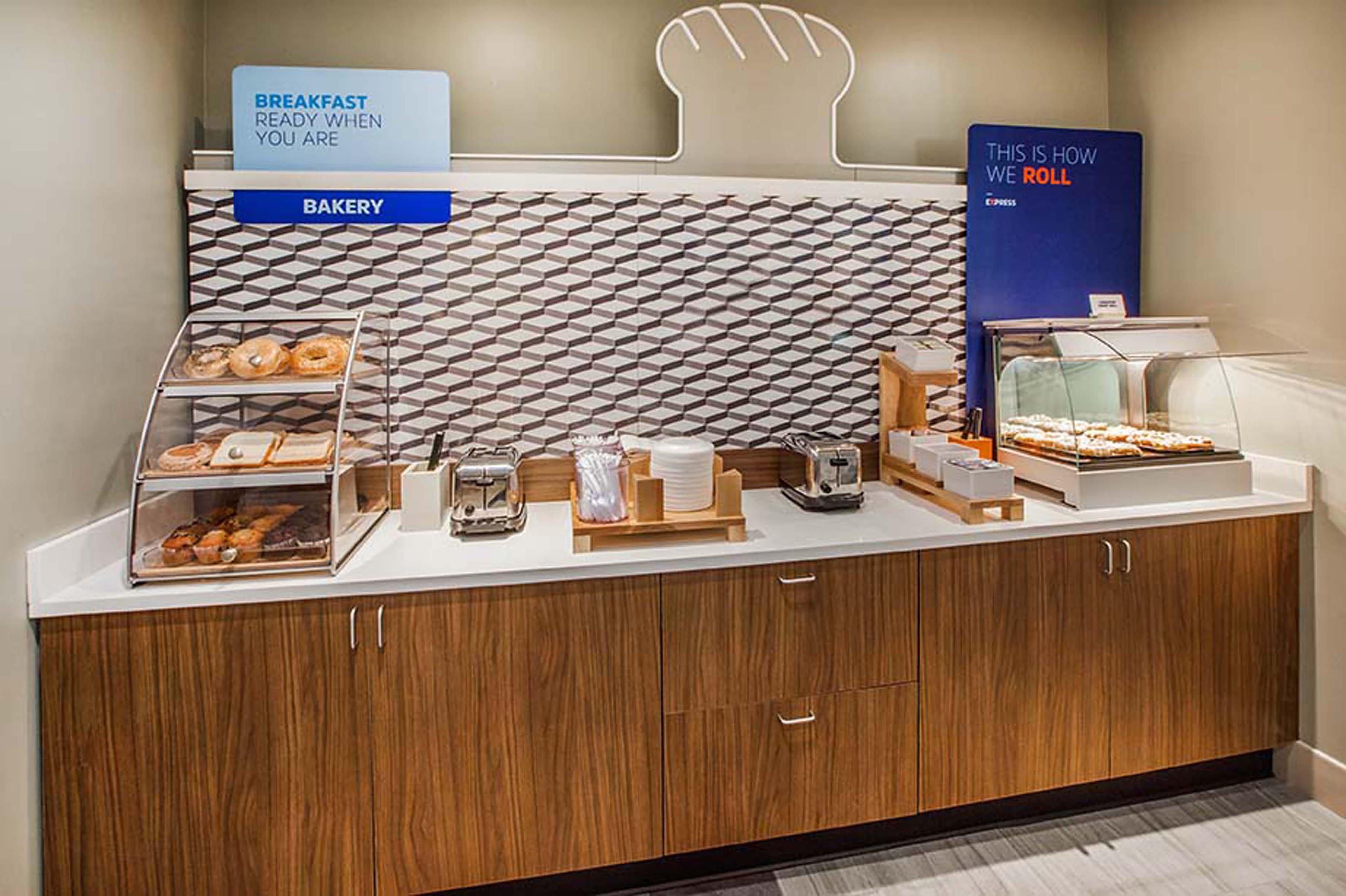 Holiday Inn Express And Suites Des Moines Downtown By Ihg Eksteriør billede