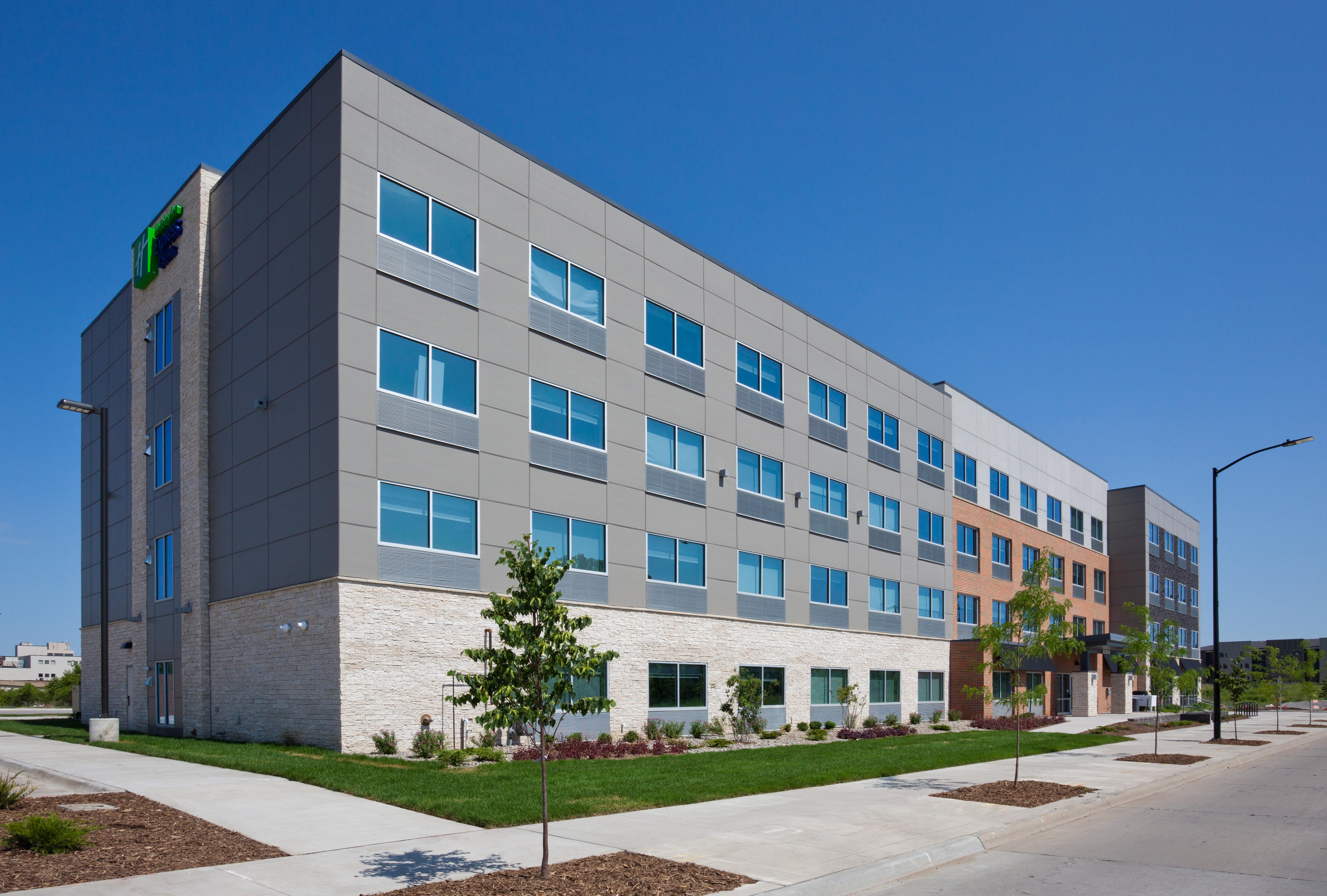 Holiday Inn Express And Suites Des Moines Downtown By Ihg Eksteriør billede