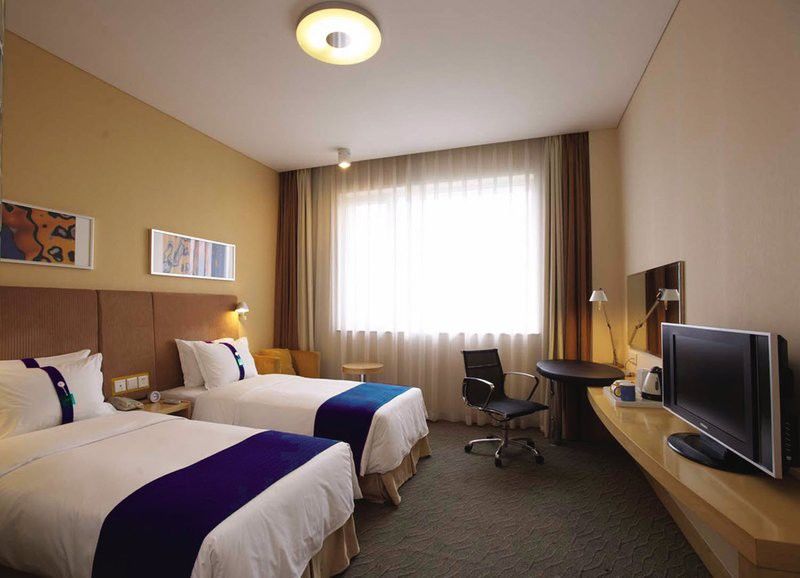 Holiday Inn Express And Suites Des Moines Downtown By Ihg Eksteriør billede